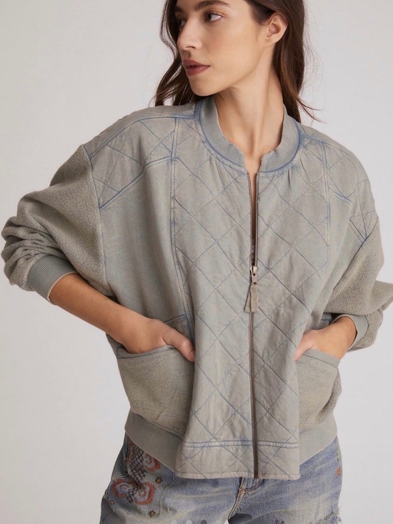 Anthropologie Jackets & Blazers - Anthropologie Pilcro Quilted Grey Bomber Jacket